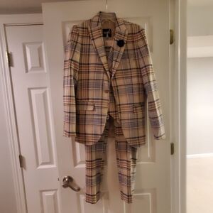 BOOHOOMAN Beige Plaid Men's Suit Blazer, Vest, and Trousers